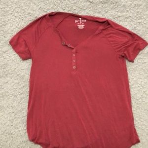 Soft and sexy American eagle tee